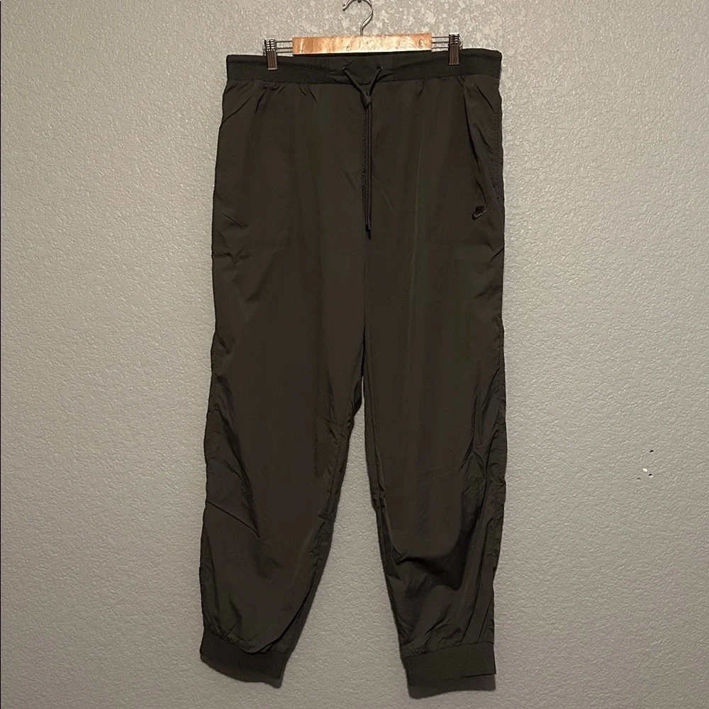 New Nike Tech Pack Water Repellent Jogger Pants
